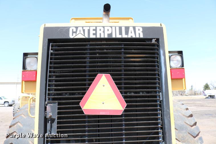 image for item DC7594 1992 Caterpillar 966F wheel loader