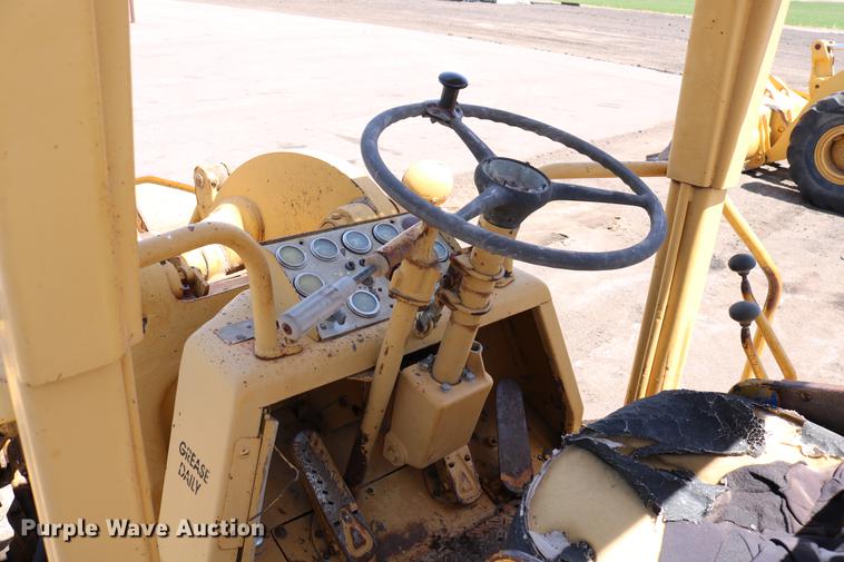 image for item DC7595 1980 Caterpillar 950 wheel loader