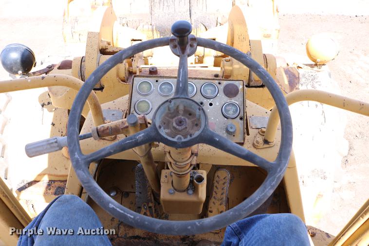 image for item DC7595 1980 Caterpillar 950 wheel loader