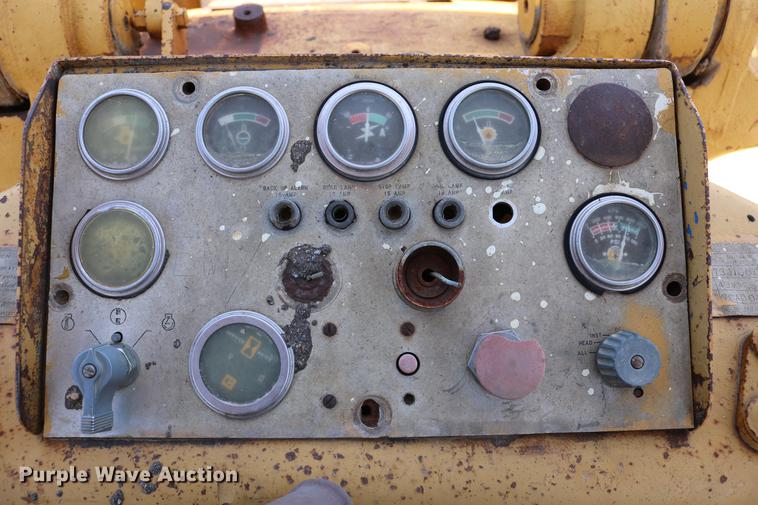 image for item DC7595 1980 Caterpillar 950 wheel loader