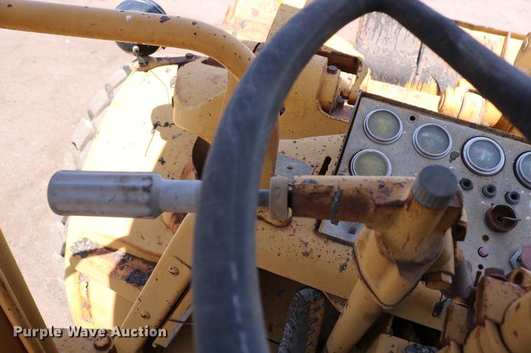 image for item DC7595 1980 Caterpillar 950 wheel loader