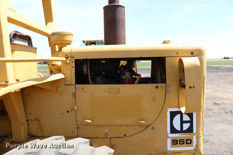 image for item DC7595 1980 Caterpillar 950 wheel loader