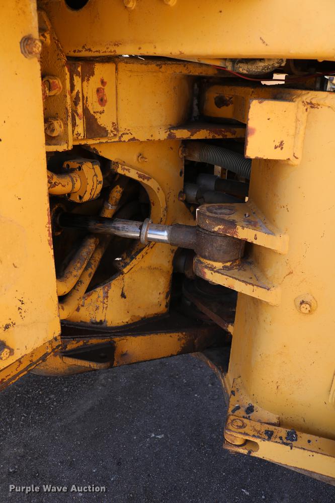 image for item DC7595 1980 Caterpillar 950 wheel loader
