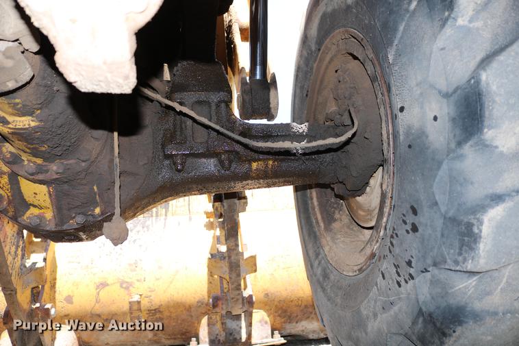 image for item DC7595 1980 Caterpillar 950 wheel loader