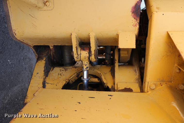 image for item DC7595 1980 Caterpillar 950 wheel loader