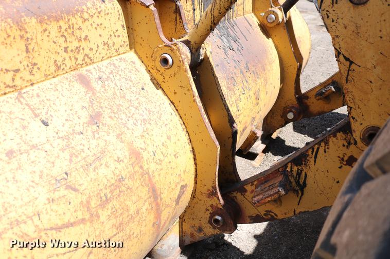 image for item DC7595 1980 Caterpillar 950 wheel loader