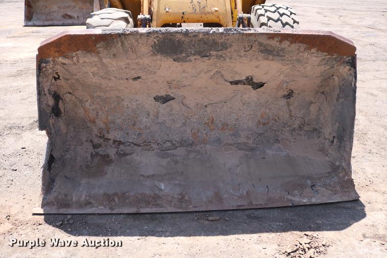 image for item DC7595 1980 Caterpillar 950 wheel loader