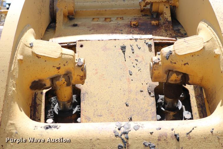 image for item DC7595 1980 Caterpillar 950 wheel loader