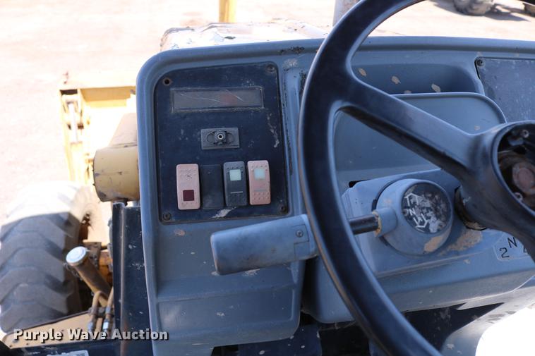 image for item DC7596 1997 Caterpillar 416C backhoe