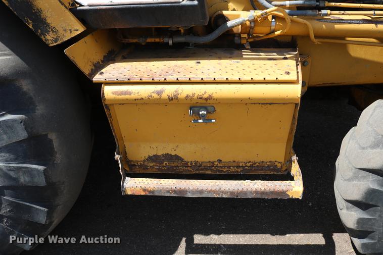 image for item DC7596 1997 Caterpillar 416C backhoe