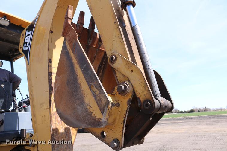 image for item DC7596 1997 Caterpillar 416C backhoe