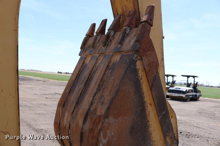 image for item DC7596 1997 Caterpillar 416C backhoe