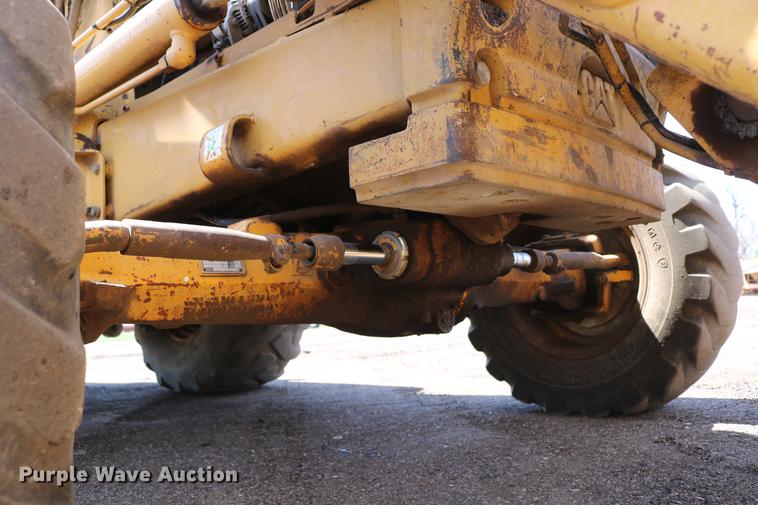 image for item DC7596 1997 Caterpillar 416C backhoe