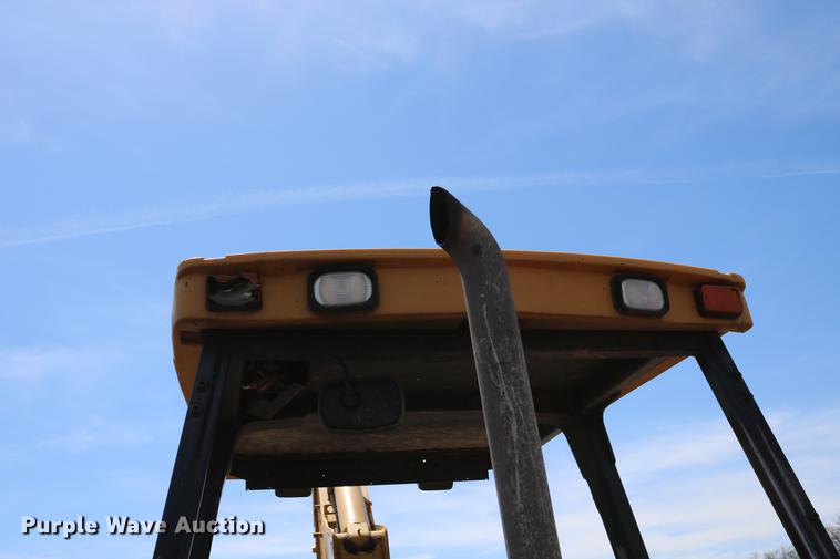 image for item DC7596 1997 Caterpillar 416C backhoe