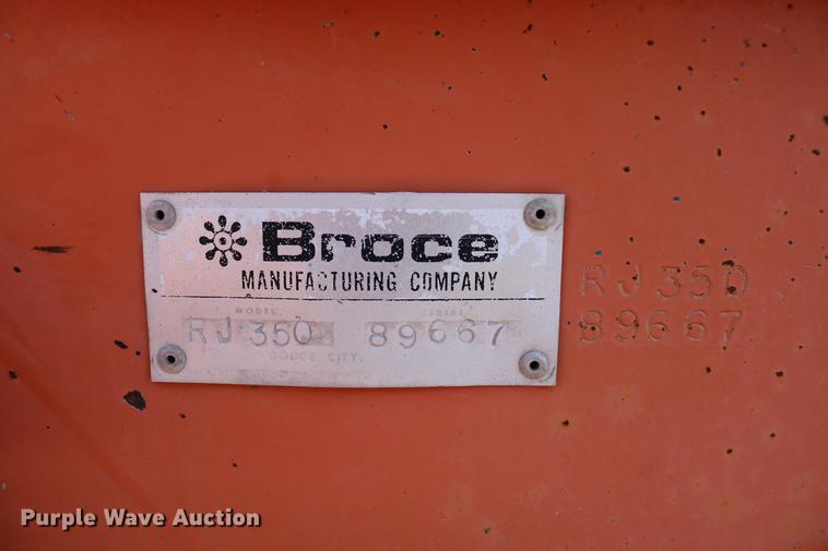 image for item DC7597 Broce RJ350 broom