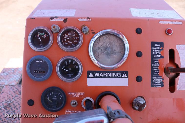 image for item DC7598 Broce RJ350 broom