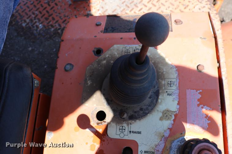 image for item DC7598 Broce RJ350 broom