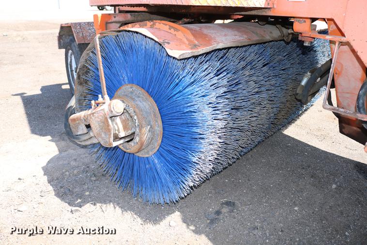 image for item DC7598 Broce RJ350 broom