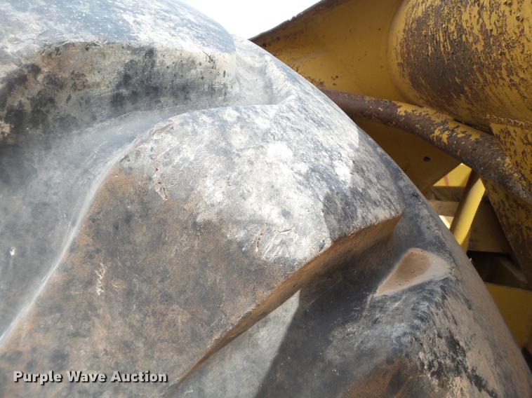 image for item DD1205 Caterpillar 631C conventional scraper