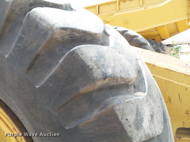 image for item DD1205 Caterpillar 631C conventional scraper