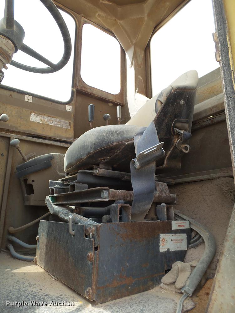 image for item DD1205 Caterpillar 631C conventional scraper