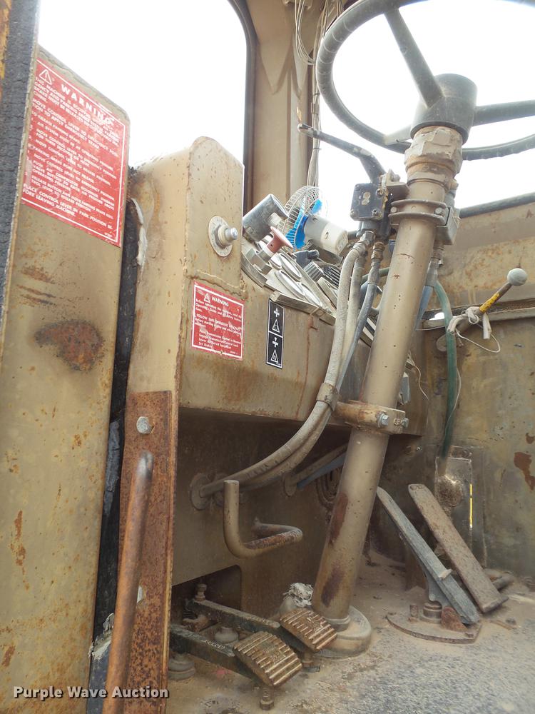 image for item DD1205 Caterpillar 631C conventional scraper