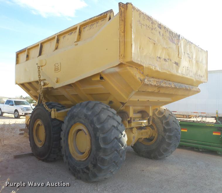 image for item DD1206 Phil end dump trailer
