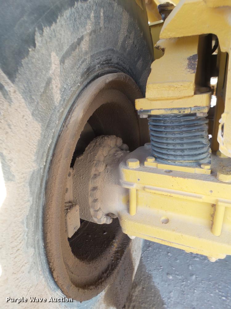 image for item DD1206 Phil end dump trailer