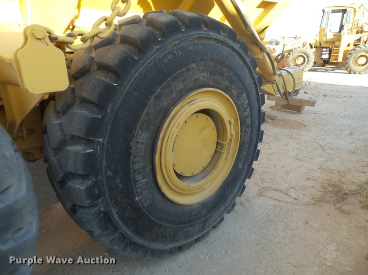 image for item DD1206 Phil end dump trailer