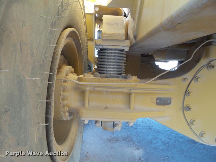 image for item DD1206 Phil end dump trailer