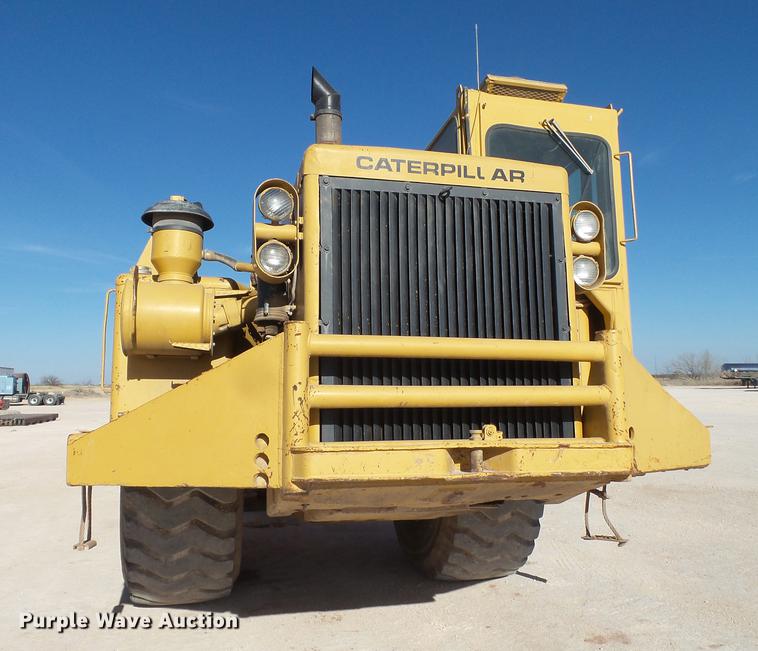image for item DD1209 1989 Caterpillar 631E water wagon
