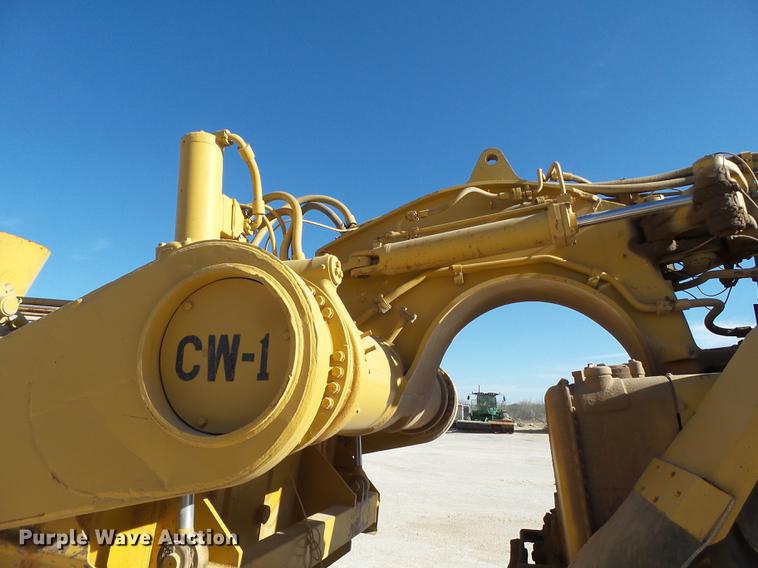 image for item DD1209 1989 Caterpillar 631E water wagon