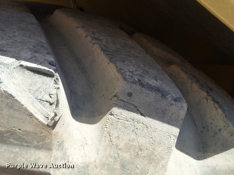 image for item DD1210 1989 Caterpillar 631E conventional scraper