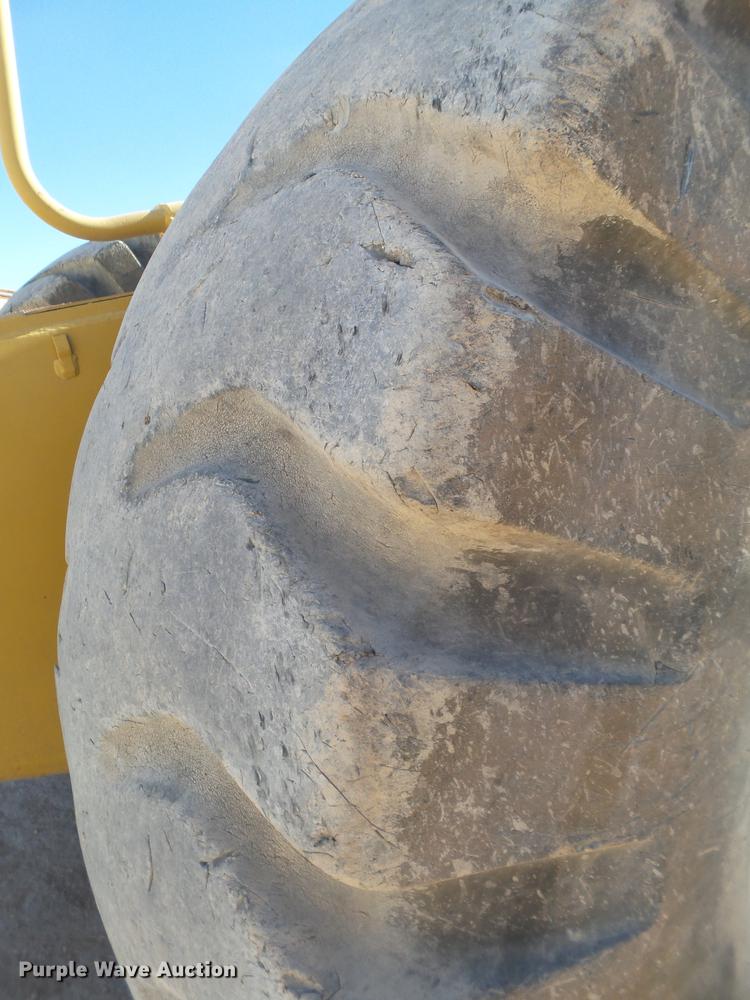 image for item DD1210 1989 Caterpillar 631E conventional scraper