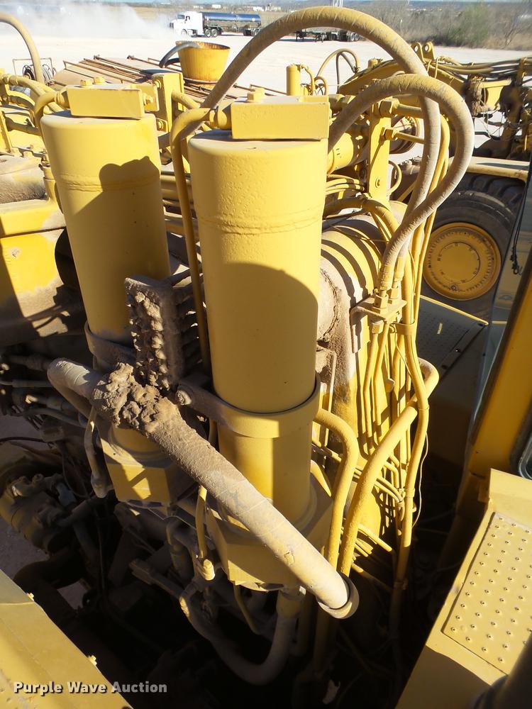 image for item DD1210 1989 Caterpillar 631E conventional scraper