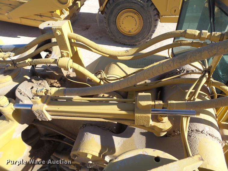 image for item DD1210 1989 Caterpillar 631E conventional scraper