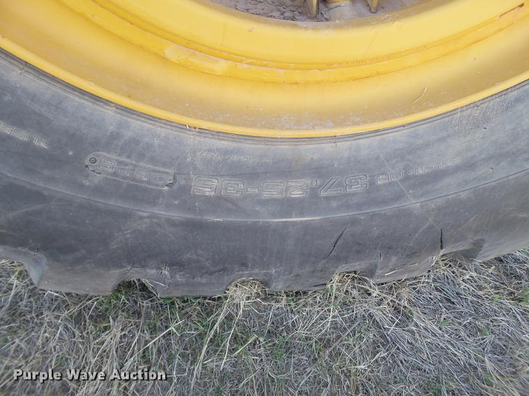 image for item DD1211 1988 Caterpillar 631E conventional scraper