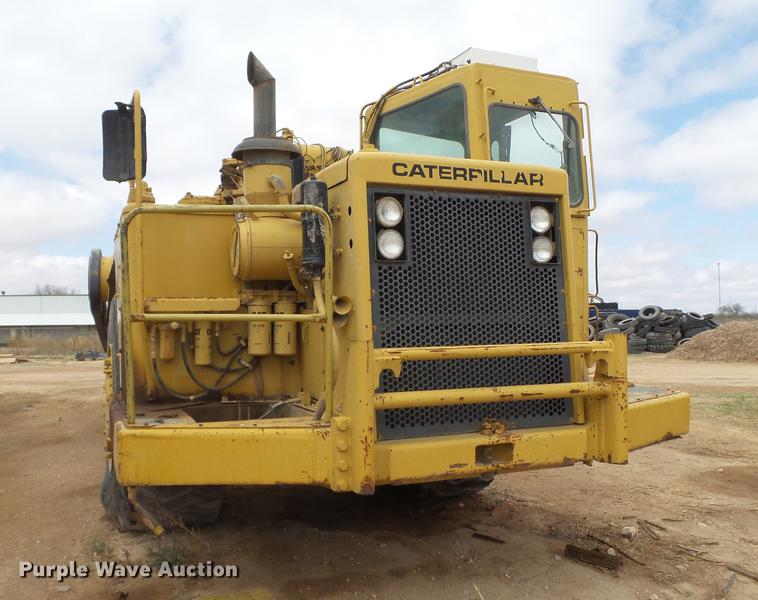 image for item DD1212 Caterpillar 637DW water wagon