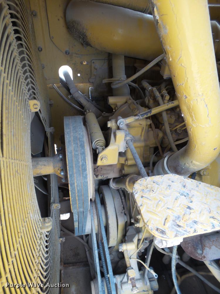 image for item DD1212 Caterpillar 637DW water wagon