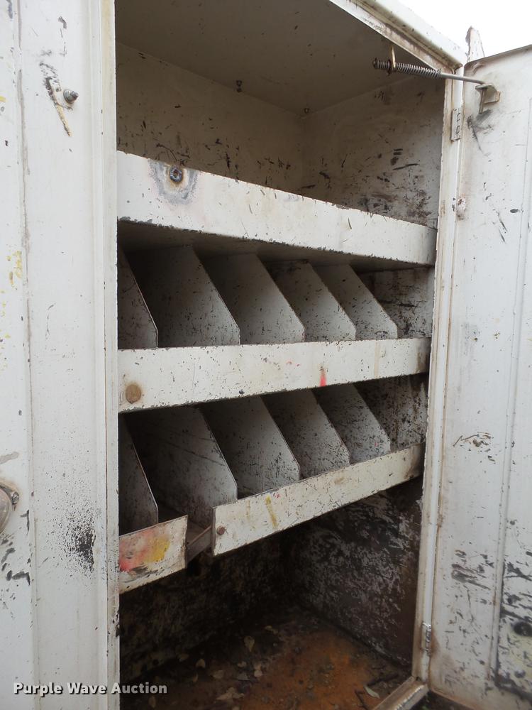 image for item DD1217 1996 International 4900 Crew Cab railroad service truck with crane