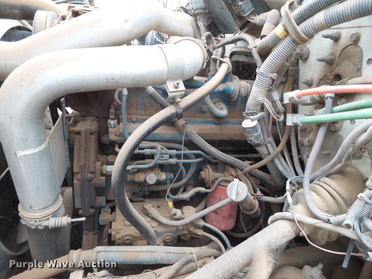 image for item DD1217 1996 International 4900 Crew Cab railroad service truck with crane