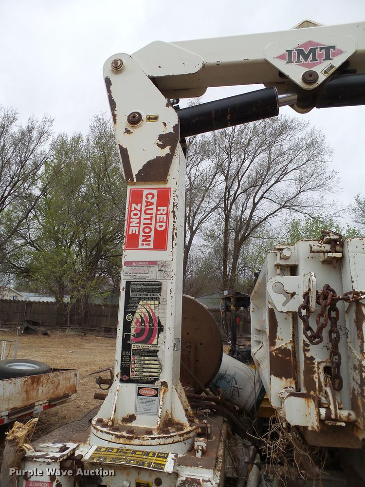 image for item DD1217 1996 International 4900 Crew Cab railroad service truck with crane