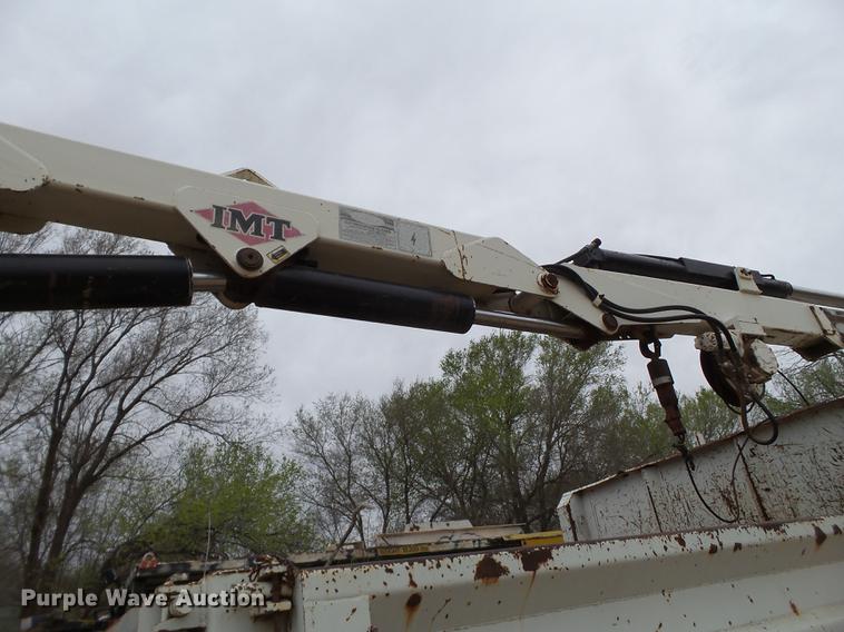 image for item DD1217 1996 International 4900 Crew Cab railroad service truck with crane