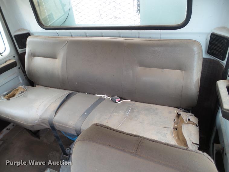 image for item DD1217 1996 International 4900 Crew Cab railroad service truck with crane