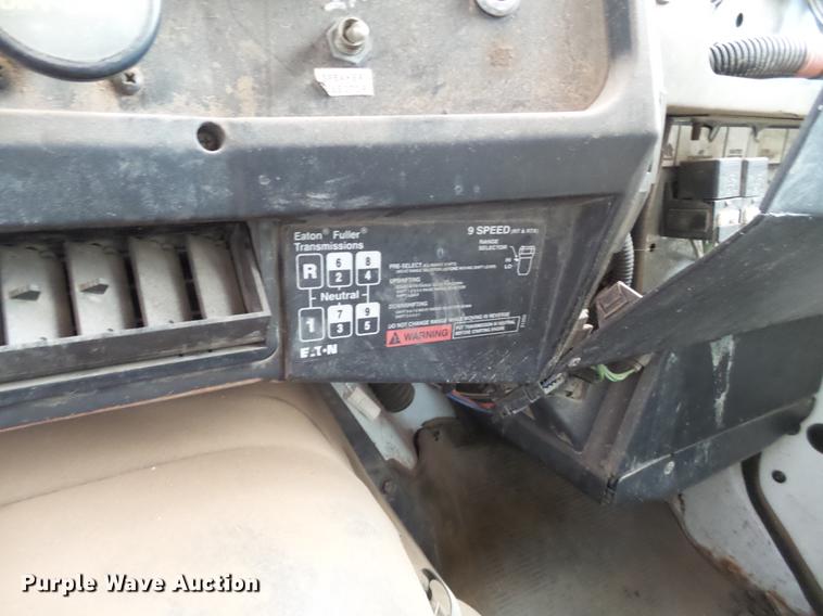 image for item DD1217 1996 International 4900 Crew Cab railroad service truck with crane