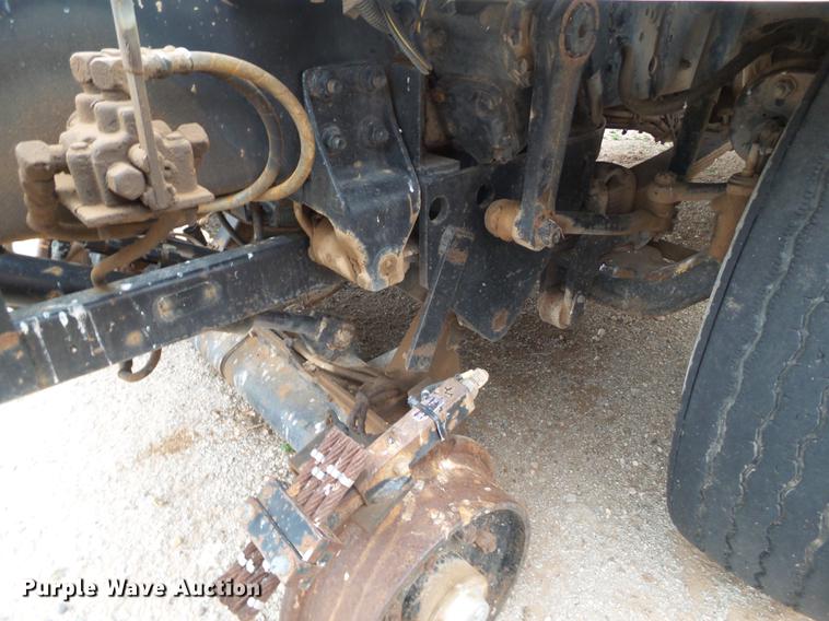 image for item DD1223 1998 International 4900 Crew Cab railroad service truck with crane