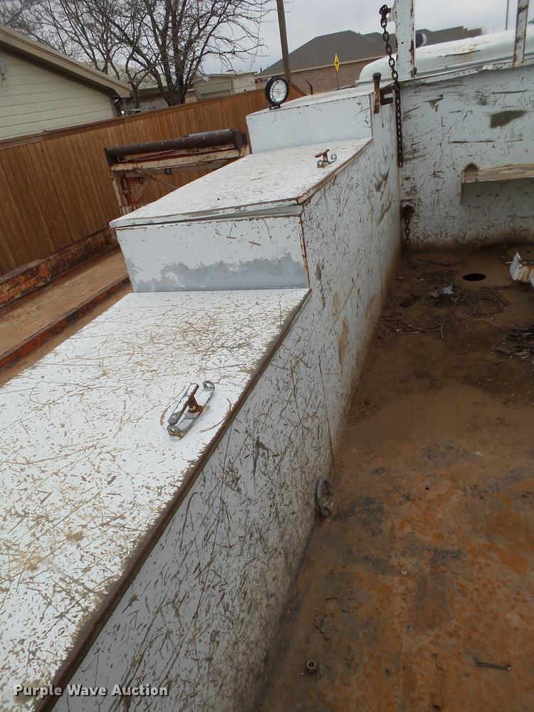 image for item DD1223 1998 International 4900 Crew Cab railroad service truck with crane