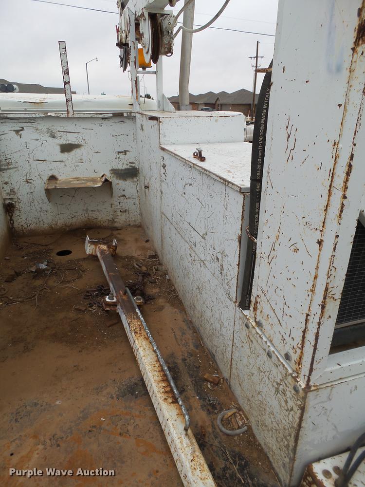 image for item DD1223 1998 International 4900 Crew Cab railroad service truck with crane