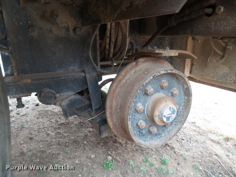 image for item DD1223 1998 International 4900 Crew Cab railroad service truck with crane