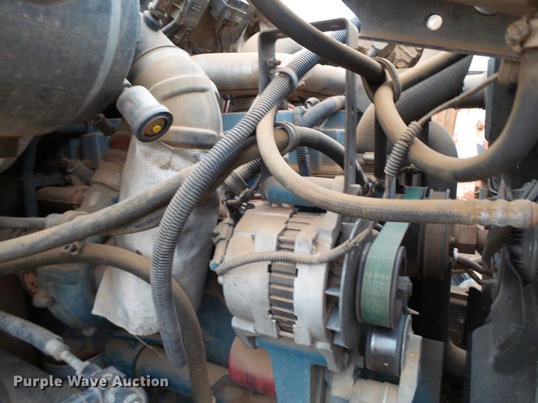 image for item DD1223 1998 International 4900 Crew Cab railroad service truck with crane